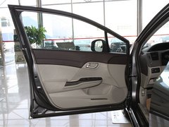 2012款 1.8L 自动 舒适版