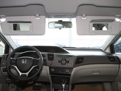 2012款 1.8L 自动 舒适版