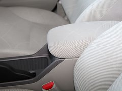 2012款 1.8L 自动 舒适版