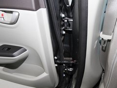 2012款 1.8L 自动 舒适版