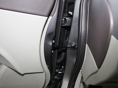 2012款 1.8L 自动 舒适版