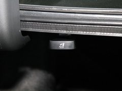 2012款 1.8L 自动 舒适版