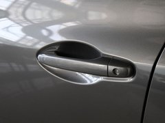 2012款 1.8L 自动 舒适版