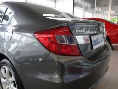 2012款 1.8L 自动 舒适版