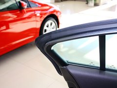 2012款 1.8L 自动 舒适版