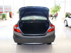 2012款 1.8L 自动 舒适版