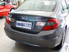 2012款 1.8L 自动 舒适版