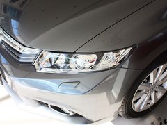 2012款 1.8L 自动 舒适版