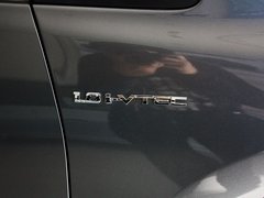 2012款 1.8L 自动 舒适版