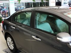 2012款 1.8L 自动 舒适版