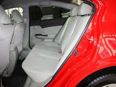 2012款 1.8L 自动 舒适版