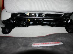 2012款 1.8L 自动 舒适版