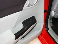 2012款 1.8L 自动 舒适版
