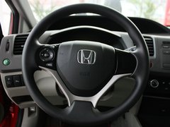 2012款 1.8L 自动 舒适版