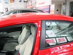 2012款 1.8L 自动 舒适版
