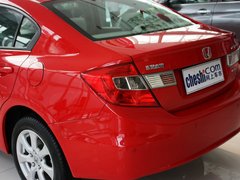 2012款 1.8L 自动 舒适版