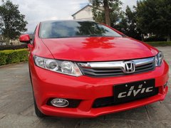 2012款 1.8L 自动 豪华版