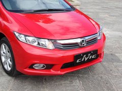 2012款 1.8L 自动 豪华版