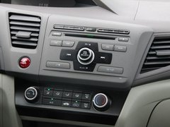 2012款 1.8L 自动 豪华版