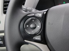 2012款 1.8L 自动 豪华版