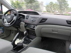 2012款 1.8L 自动 豪华版
