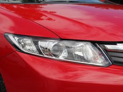2012款 1.8L 自动 豪华版