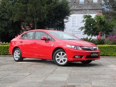 2012款 1.8L 自动 豪华版