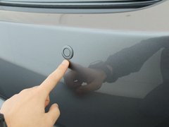 2012款 1.8L 自动 豪华版
