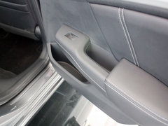 2012款 1.8L 自动 豪华版