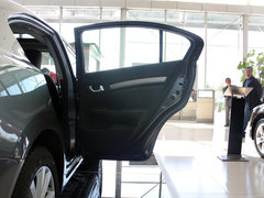 2012款 1.8L 自动 豪华版