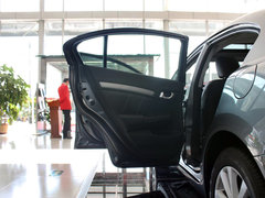 2012款 1.8L 自动 豪华版