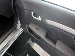 2012款 1.8L 自动 豪华版