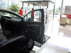 2012款 1.8L 自动 豪华版