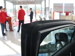 2012款 1.8L 自动 豪华版