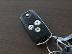 2012款 1.8L 自动 豪华版