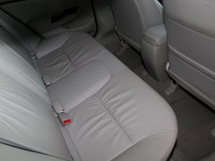 2012款 1.8L 自动 豪华版