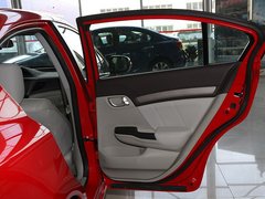 2012款 1.8L 自动 豪华版