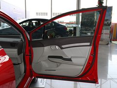 2012款 1.8L 自动 豪华版