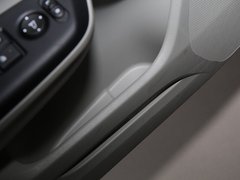 2012款 1.8L 自动 豪华版