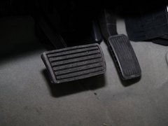 2012款 1.8L 自动 豪华版