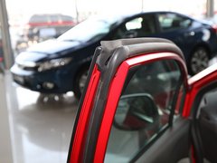 2012款 1.8L 自动 豪华版