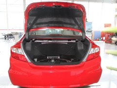 2012款 1.8L 自动 豪华版