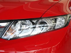 2012款 1.8L 自动 豪华版