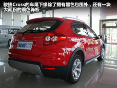 2011款 1.6L 手动 Cross