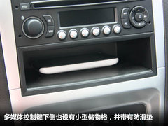2011款 1.6L 手动 Cross