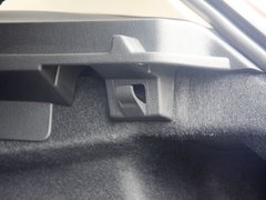 2011款 1.6L 手动 Cross