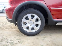 2011款 1.6L 手动 Cross