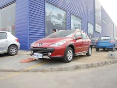 2011款 1.6L 手动 Cross