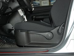 2011款 1.6L 手动 Cross