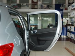 2011款 1.6L 手动 Cross